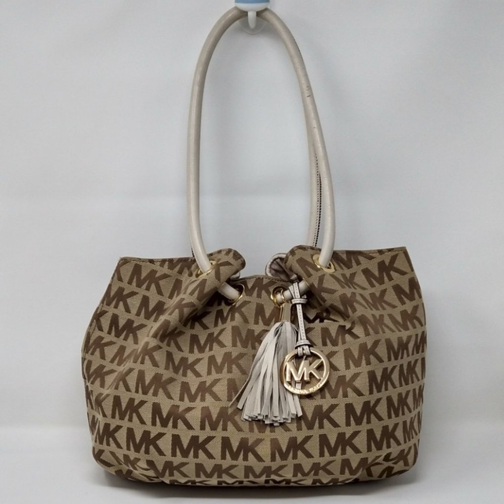 Women's Michael Kors Signature Jacquard Brown/Tan/Vanilla Handbag w/Dust Bag